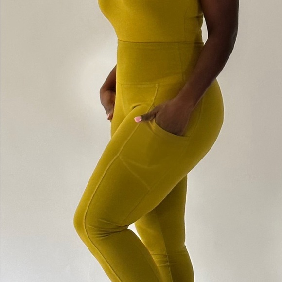 Cotton Wide Waistband Side Pocket Leggings - Cream - Picture 2 of 5